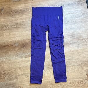 Purple Women’s Gym Shark Leggings